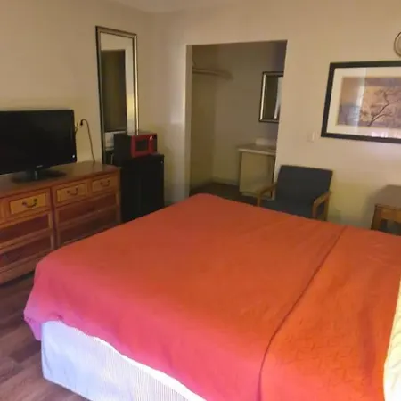 Budget Inn-2