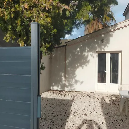 appart hôtel avec jardin-3