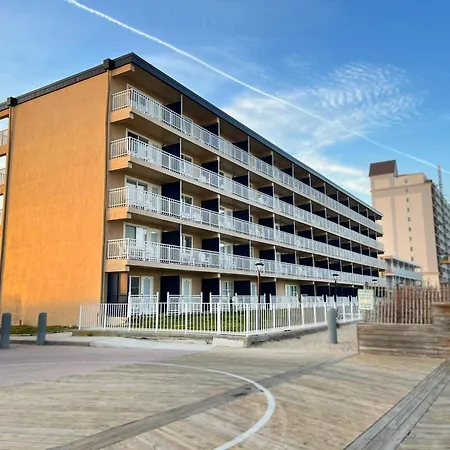 Dunes Suites Oceanfront-2