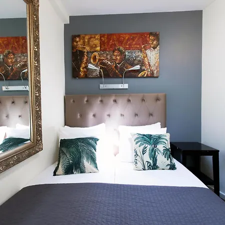 Quentin Museum Square Hotel-2