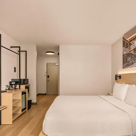B&B Hotel Orlando International Drive Near Universal - Newly Renovated!-2