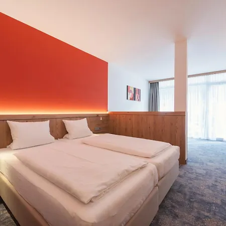 Hotel Alpenland-2