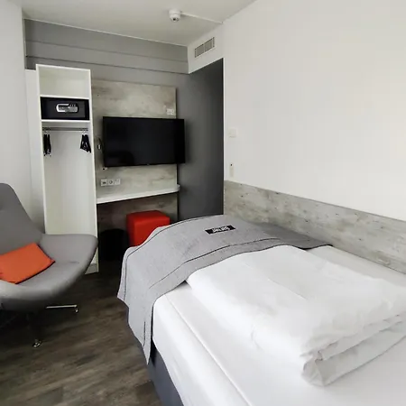Select Hotel Wiesbaden City-3