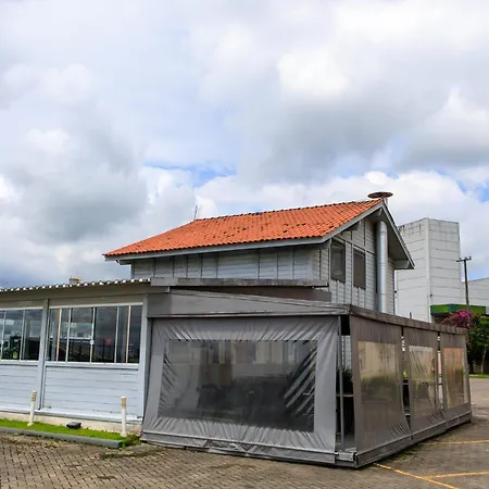 Hotel 10 Itajai/Navegantes-3