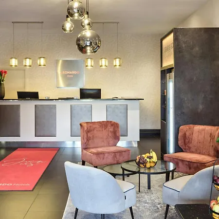 Leonardo Hotel Hamburg Elbbrücken-2