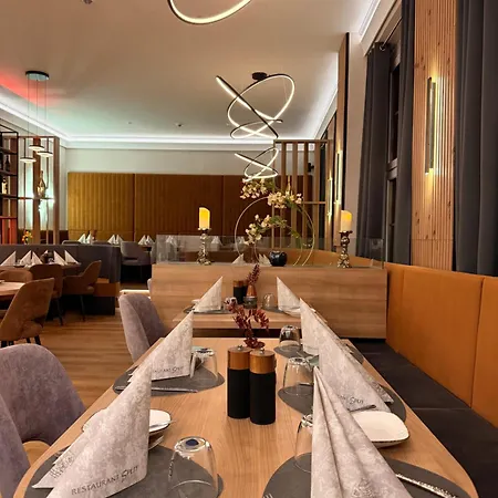 Hotel Stadt Emmerich-3