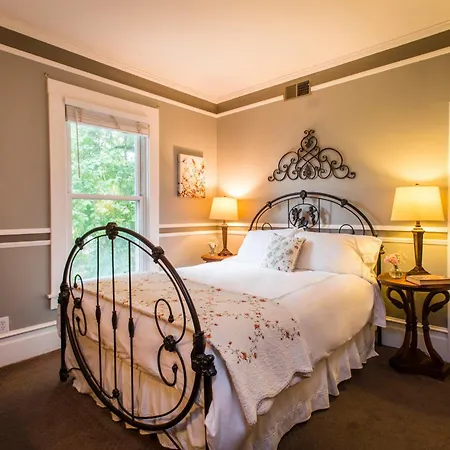 Inn St Helena-3
