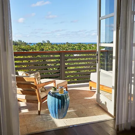The Island House-3