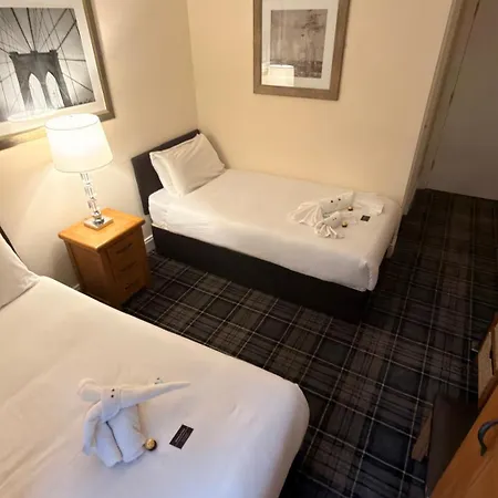 The Waverley Guest House-3