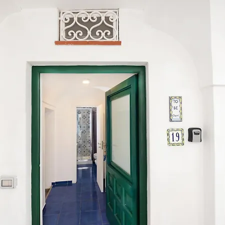 To Be Capri-3