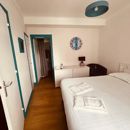 Hotel Le Crist Al, Front de mer, chambres climatisées et son studio non climatisé, proche du centre ville-2