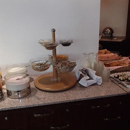 Hotel Airo Wien-3