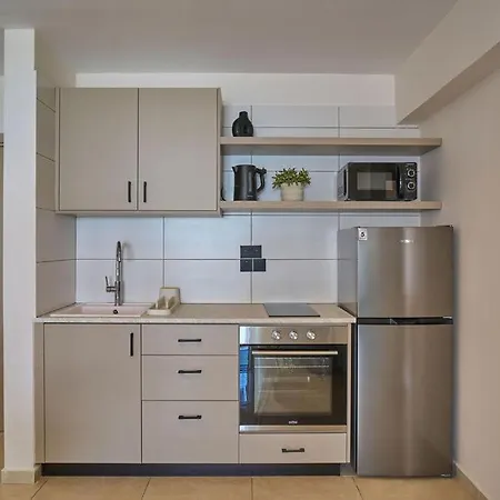 Marianna Hotel Apartments-3