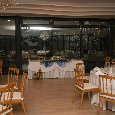 Luna Hotel Turismo-2