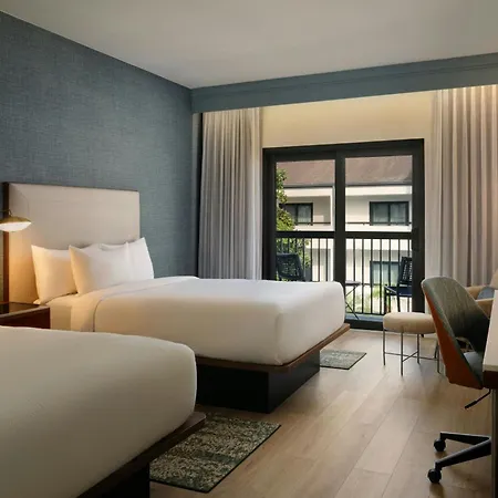 Courtyard By Marriott Orlando Airport-2