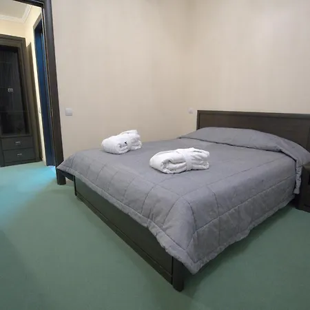 Hotel Kyiv-2
