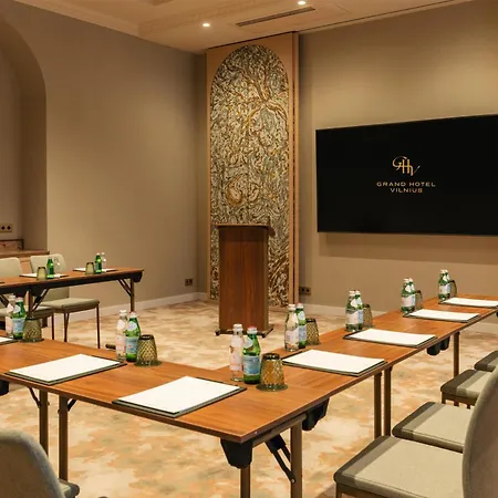 Grand Hotel Vilnius, Curio Collection By Hilton-2