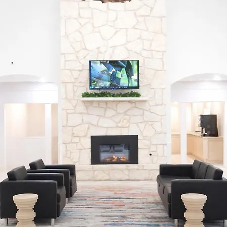 La Quinta By Wyndham Kerrville-2