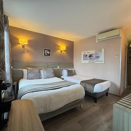 Hostellerie du Centrotel et Spa Bulles d'Allier-3