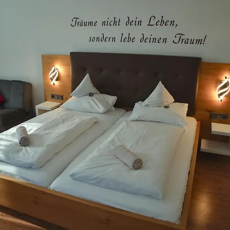 Gräfliches Hotel Alte Post-2