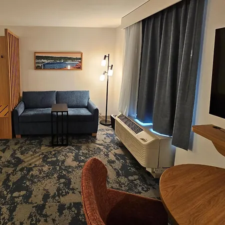 Hampton Inn & Suites Prattville-3
