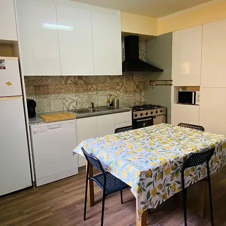 Swordfish Eco-House Peniche-3