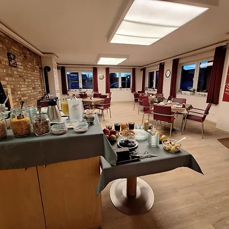 Cafe und Pension Blohm-2