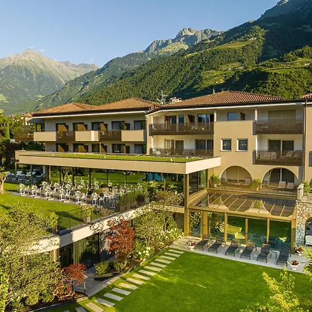 Fayn Garden Retreat Hotel-2
