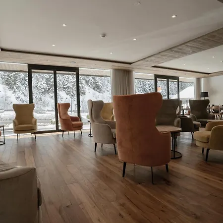 La Truga Suite Apartments-3
