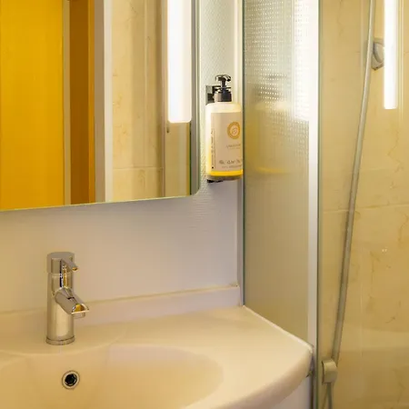 B&B HOTEL Lorient Lanester-2