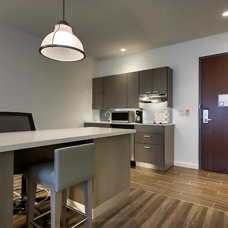 Hyatt House Oak Brook-3