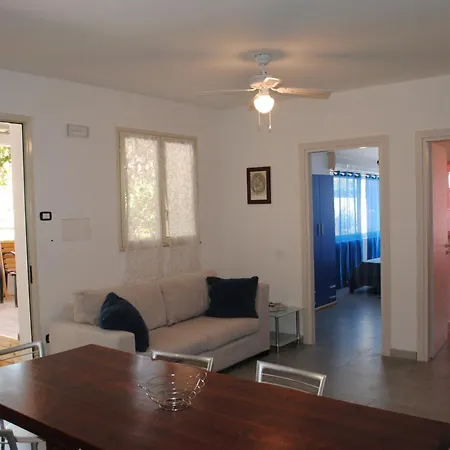 Summer Beach Rooms-2