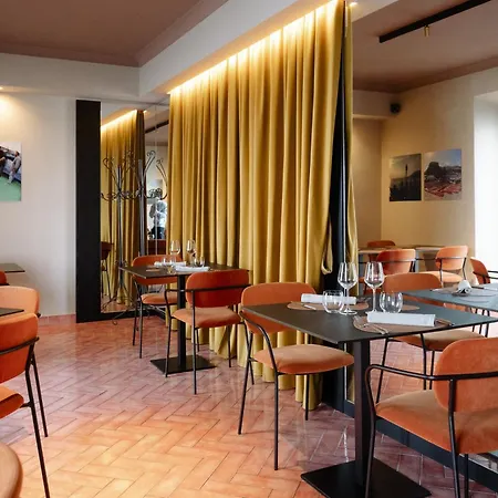 Il Casato Deluxe Rooms-3