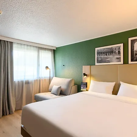 Kyriad Direct Marseille Ouest - Martigues-3