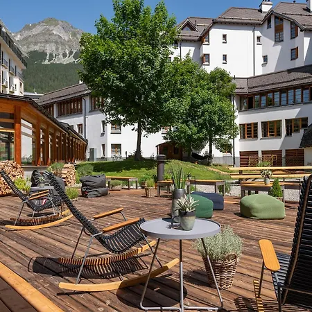 Hotel Schweizerhof Lenzerheide-3