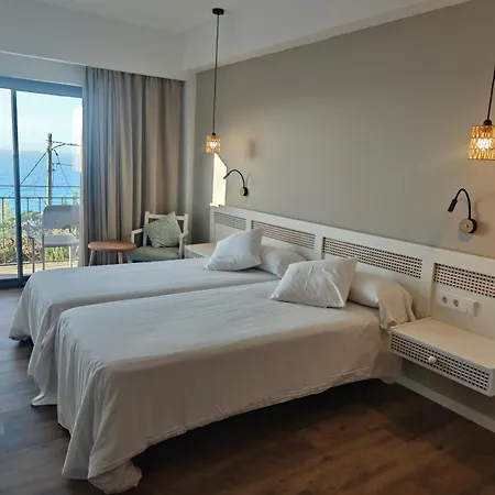 Hostal Sa Baronia-3