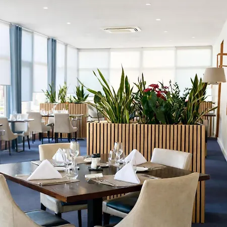 Logis Au Grand Hotel et son restaurant-2