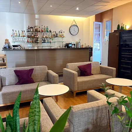 Logis Au Grand Hotel et son restaurant-3