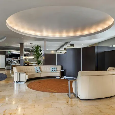 Courtyard By Marriott Sacramento Cal Expo-2