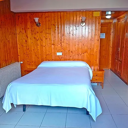 Hotel La Rueda-3