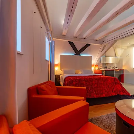 Le B. Suites, Chambres & Restaurant-2