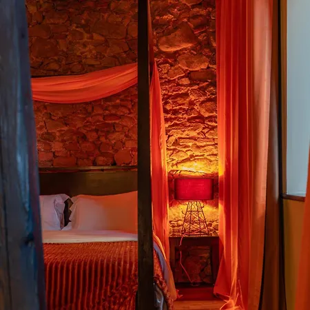 Le B. Suites, Chambres & Restaurant-3