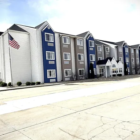 Microtel Inn & Suites By Wyndham Springfield-3