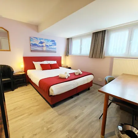 Hotel Cardiff-2