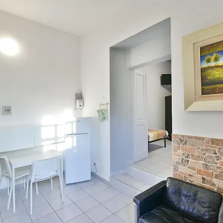 B&B Confine-2