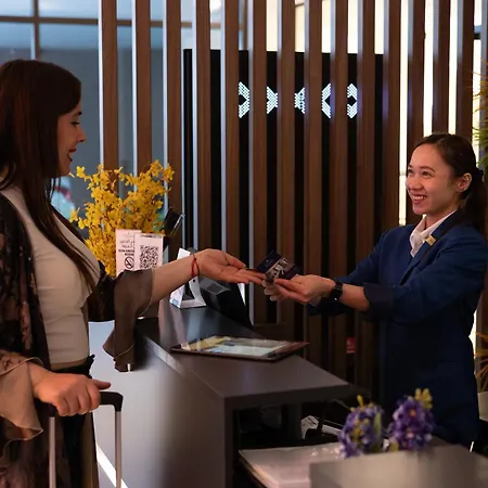 Grand Kingsgate Jaddaf Waterfront Hotel By Millennium-2