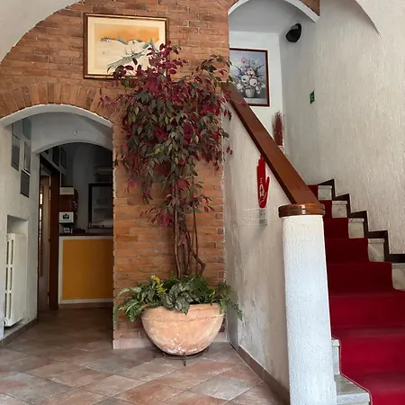Hotel B&B Giardino Delle Rose Bike&Breakfast-2
