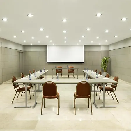 Istay By Nh Zaragoza Sport Hotel-2