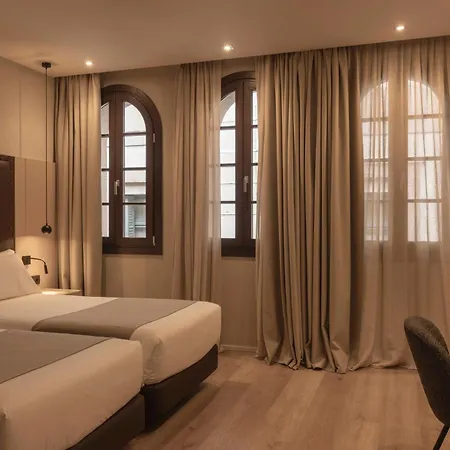 Gran Hotel Barcino 4 Sup-3