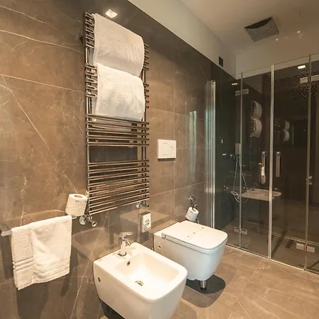 Hotel Forum-2